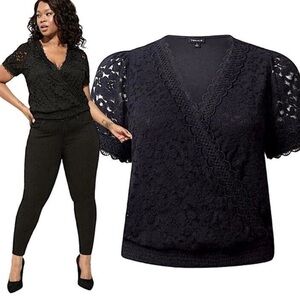 TORRID Deep Black Stretch Lace Surplice Crop Top NWT size 3